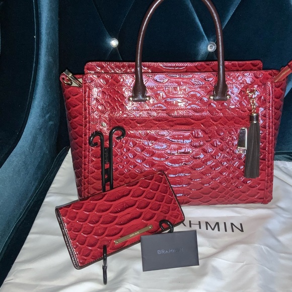 Brahmin Harper & Wallet in Scarlet Vardo - Picture 10 of 11